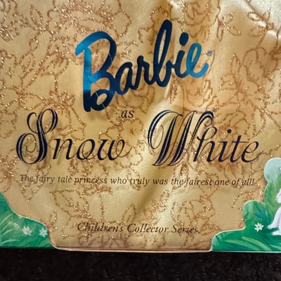 Barbie as Classic Snow White Vintage Mattel NEW Collector Edition doll 1998 - Picture 2 of 10